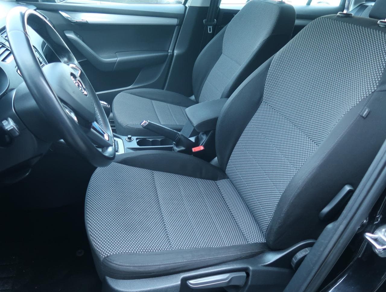 2014 Škoda Octavia - 16