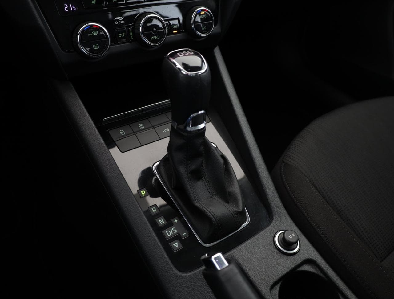 2020 Škoda Octavia - 17