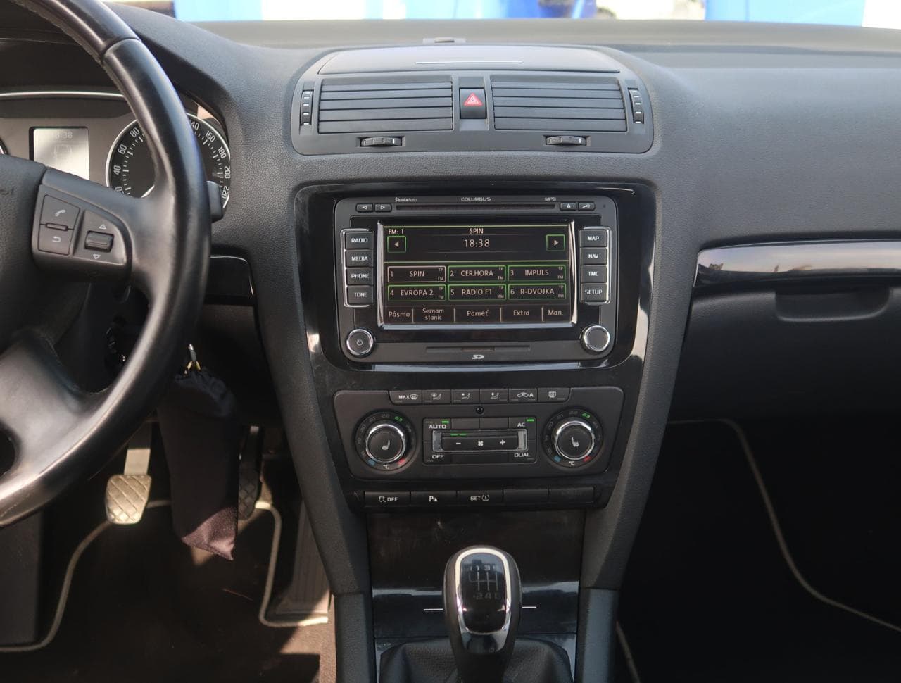 2011 Škoda Octavia - 18