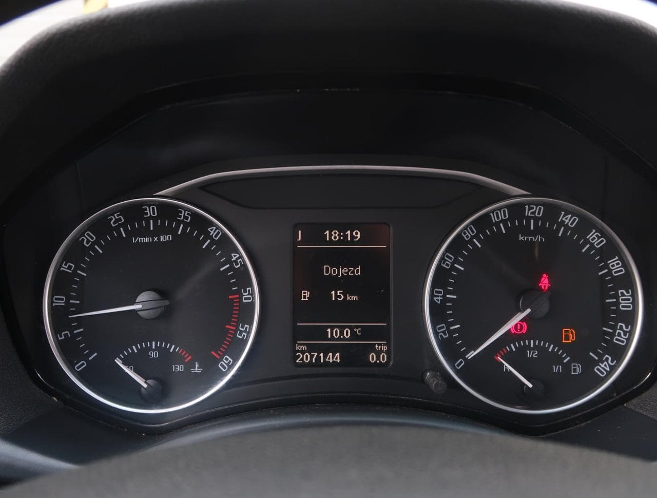 2011 Škoda Octavia - 17