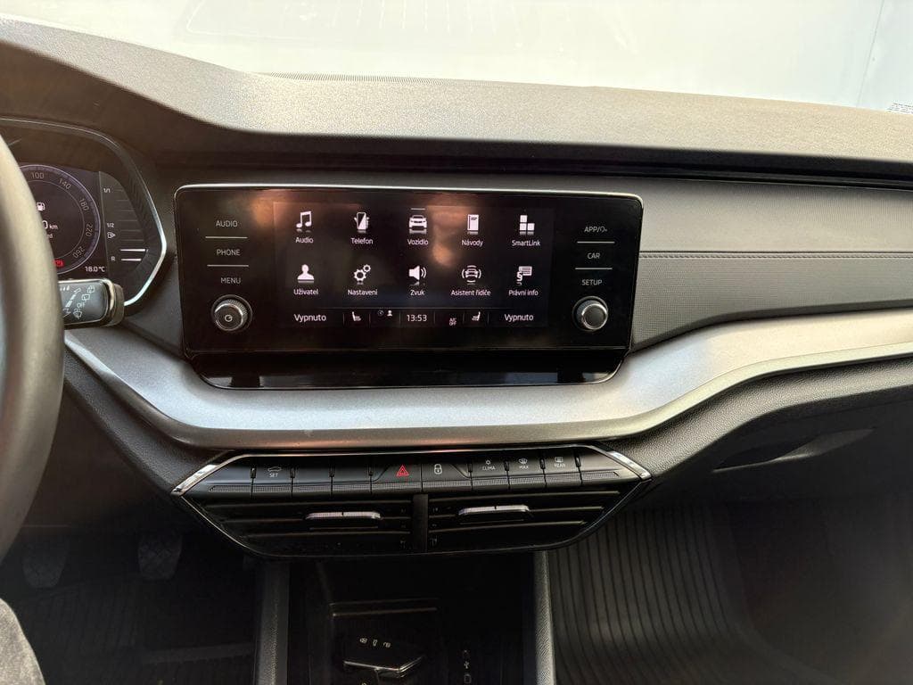 2020 Škoda Octavia - 10