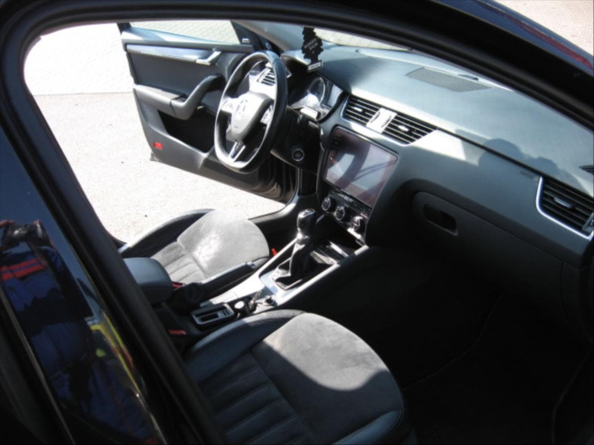 2018 Škoda Octavia - 11