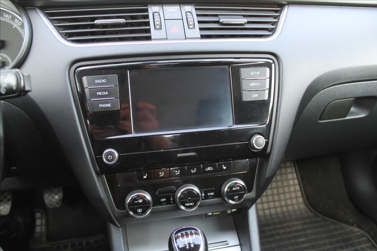 2017 Škoda Octavia - 11