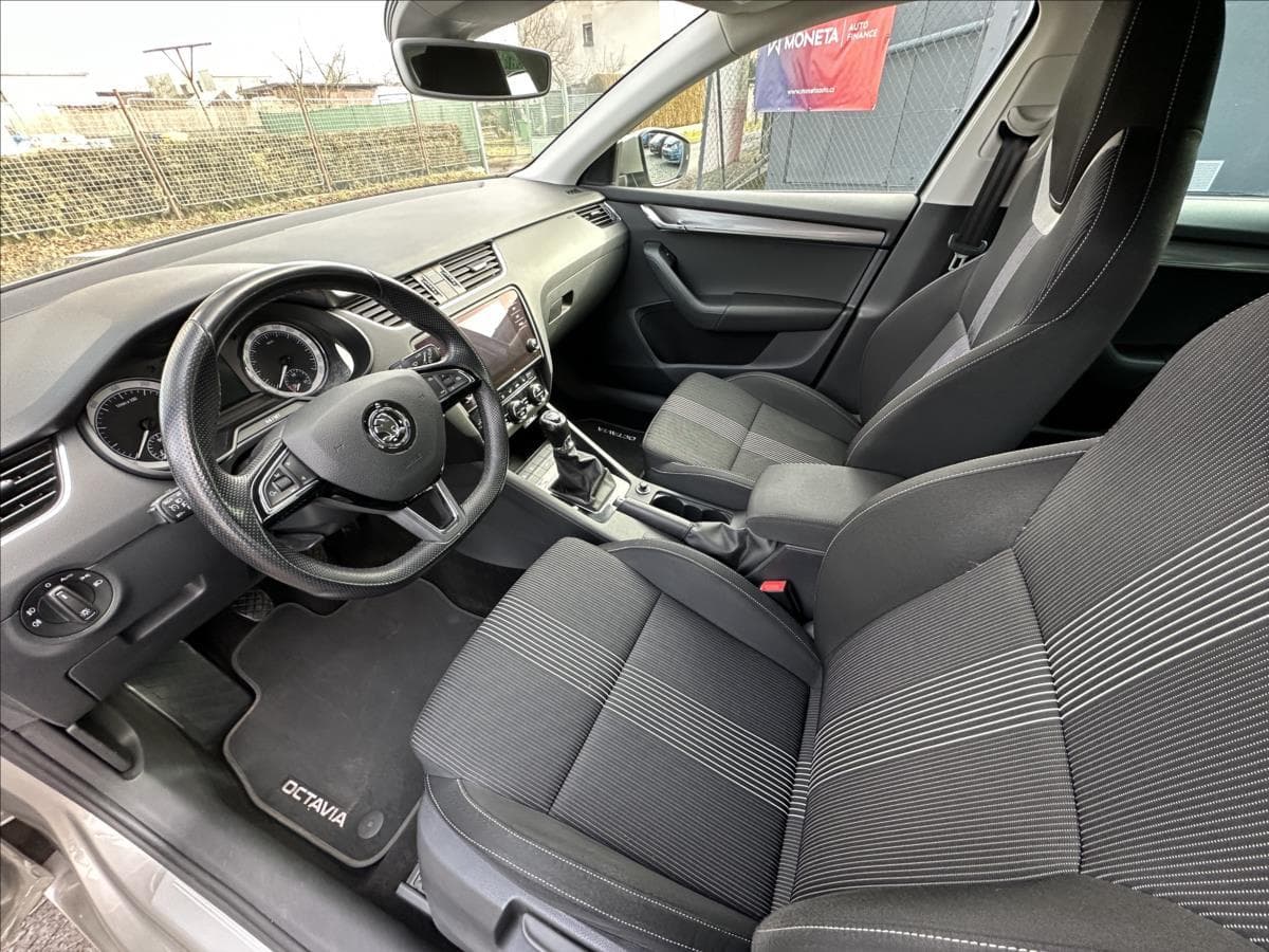 2019 Škoda OCTAVIA - 13