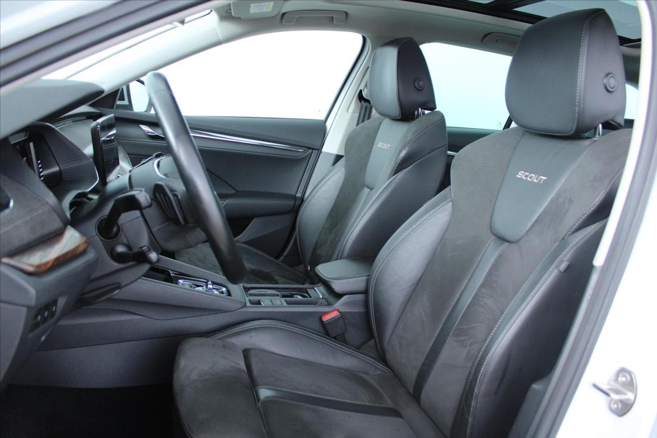 2021 Škoda Octavia - 10