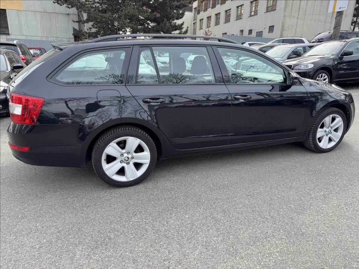 2015 Škoda OCTAVIA - 12
