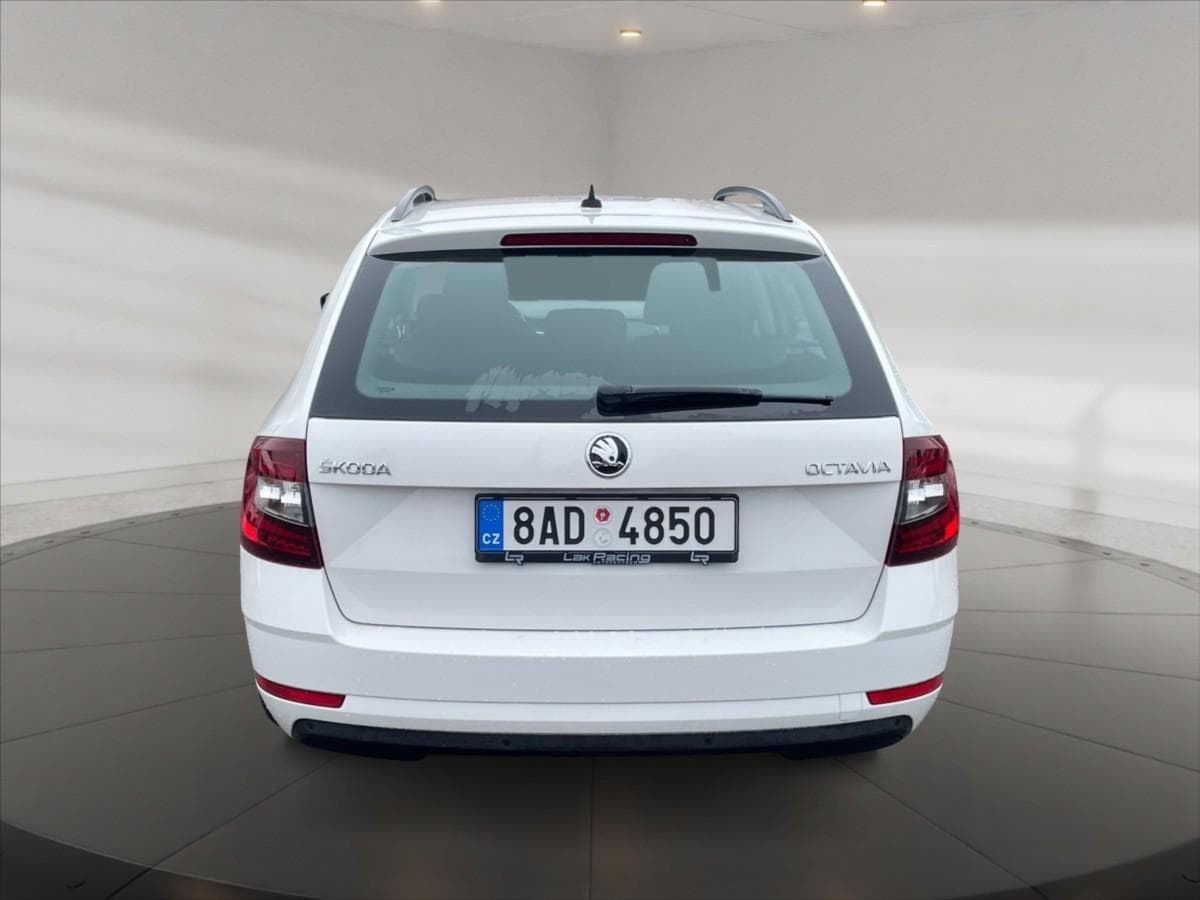 2020 Škoda Octavia - 5