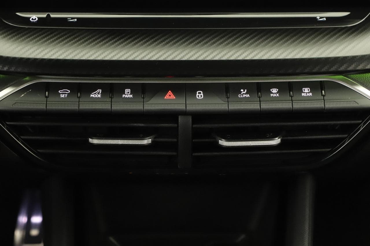 2025 Škoda Octavia - 18