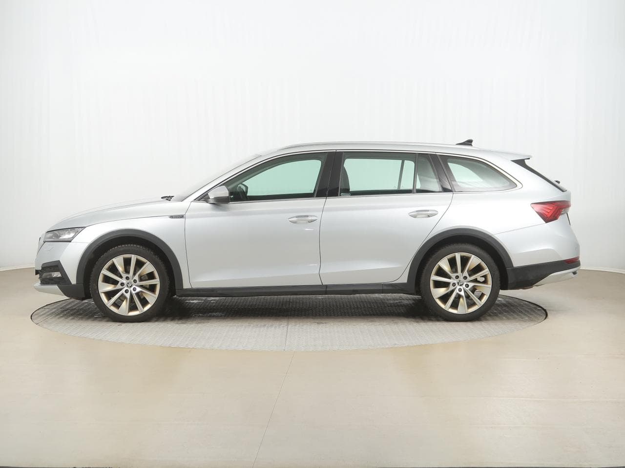 2021 Škoda OCTAVIA - 4
