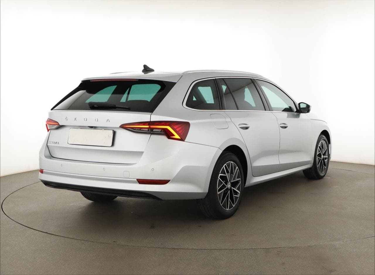 2021 Škoda OCTAVIA - 7