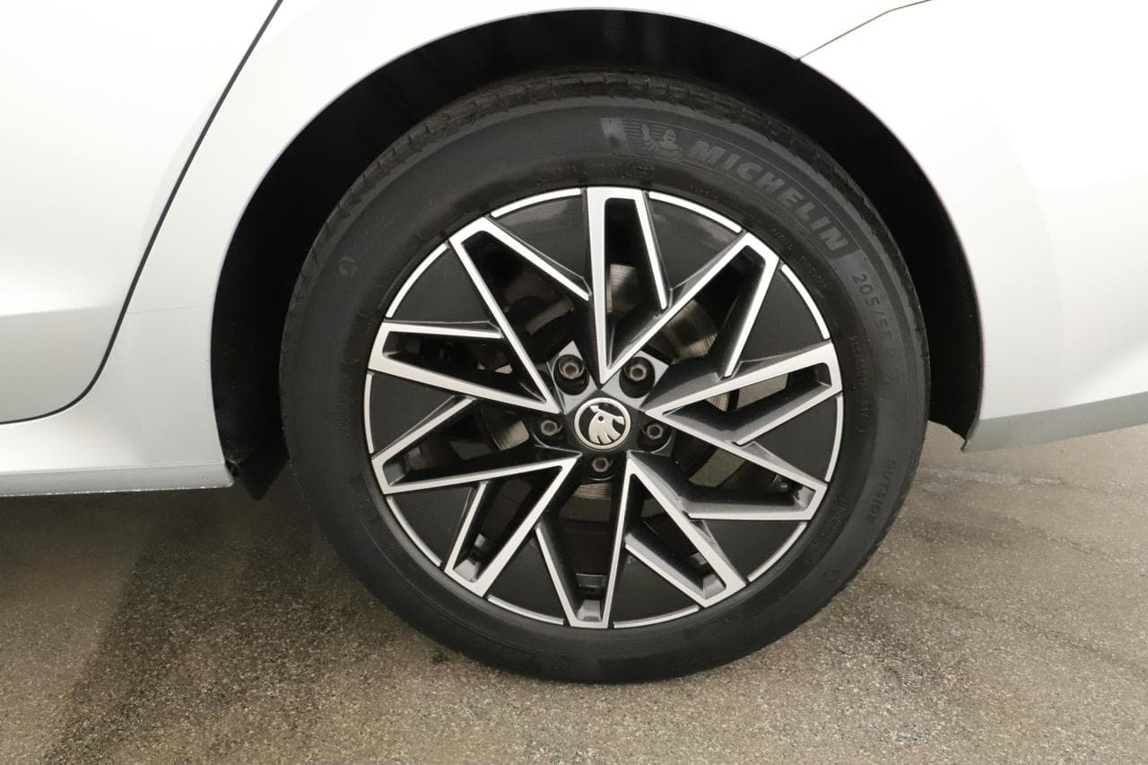 2021 Škoda OCTAVIA - 18