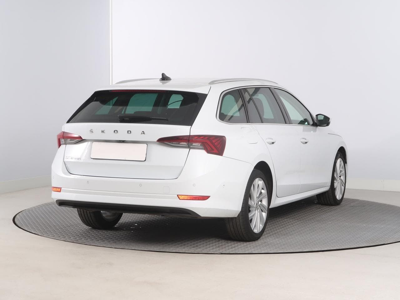 2020 Škoda Octavia - 7