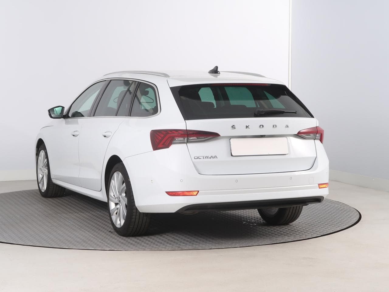 2020 Škoda Octavia - 5