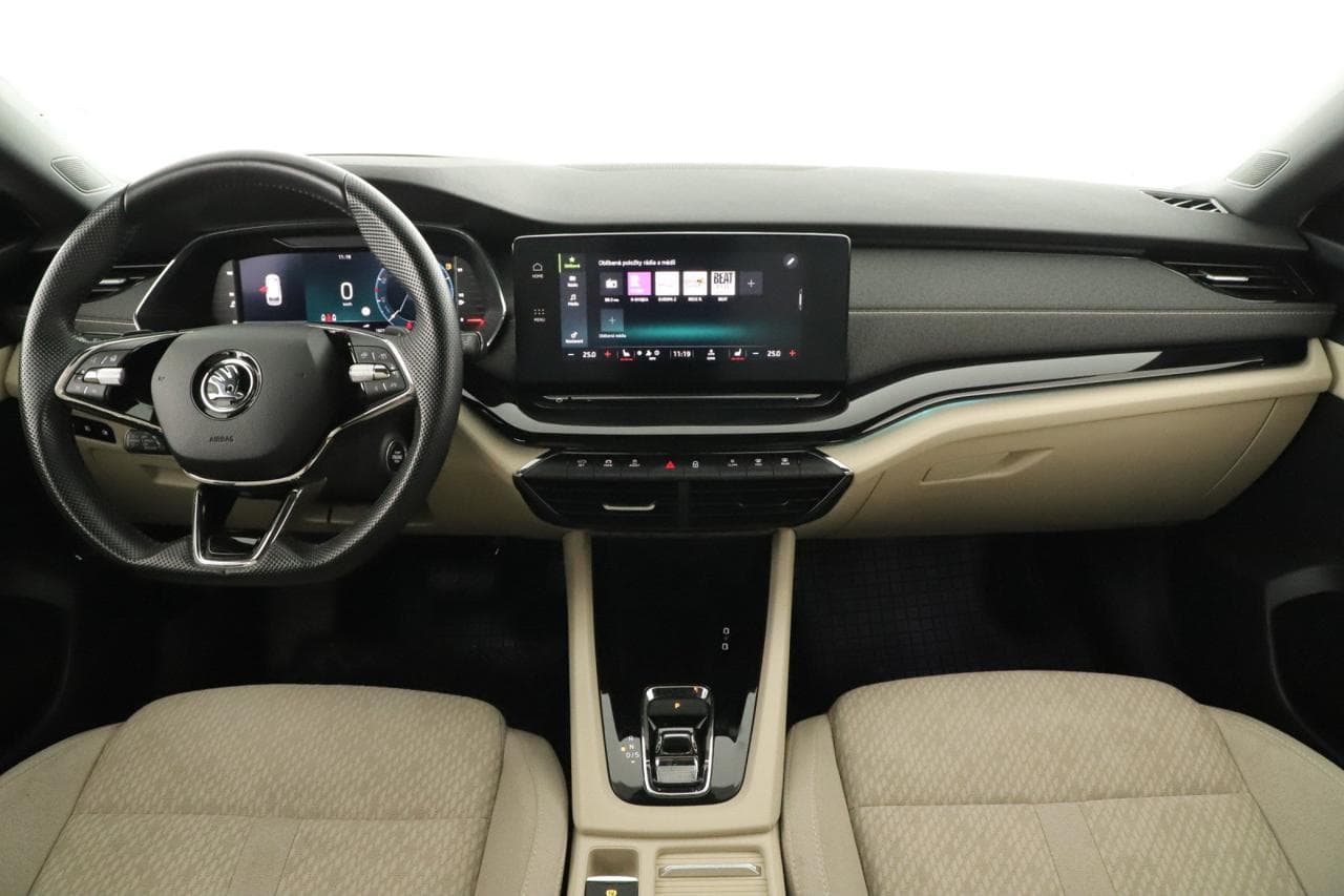 2023 Škoda Octavia - 9