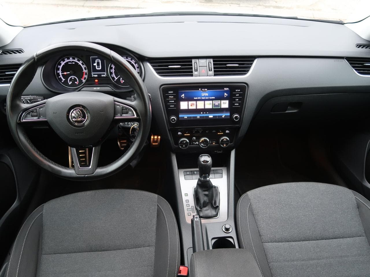 2019 Škoda OCTAVIA - 10