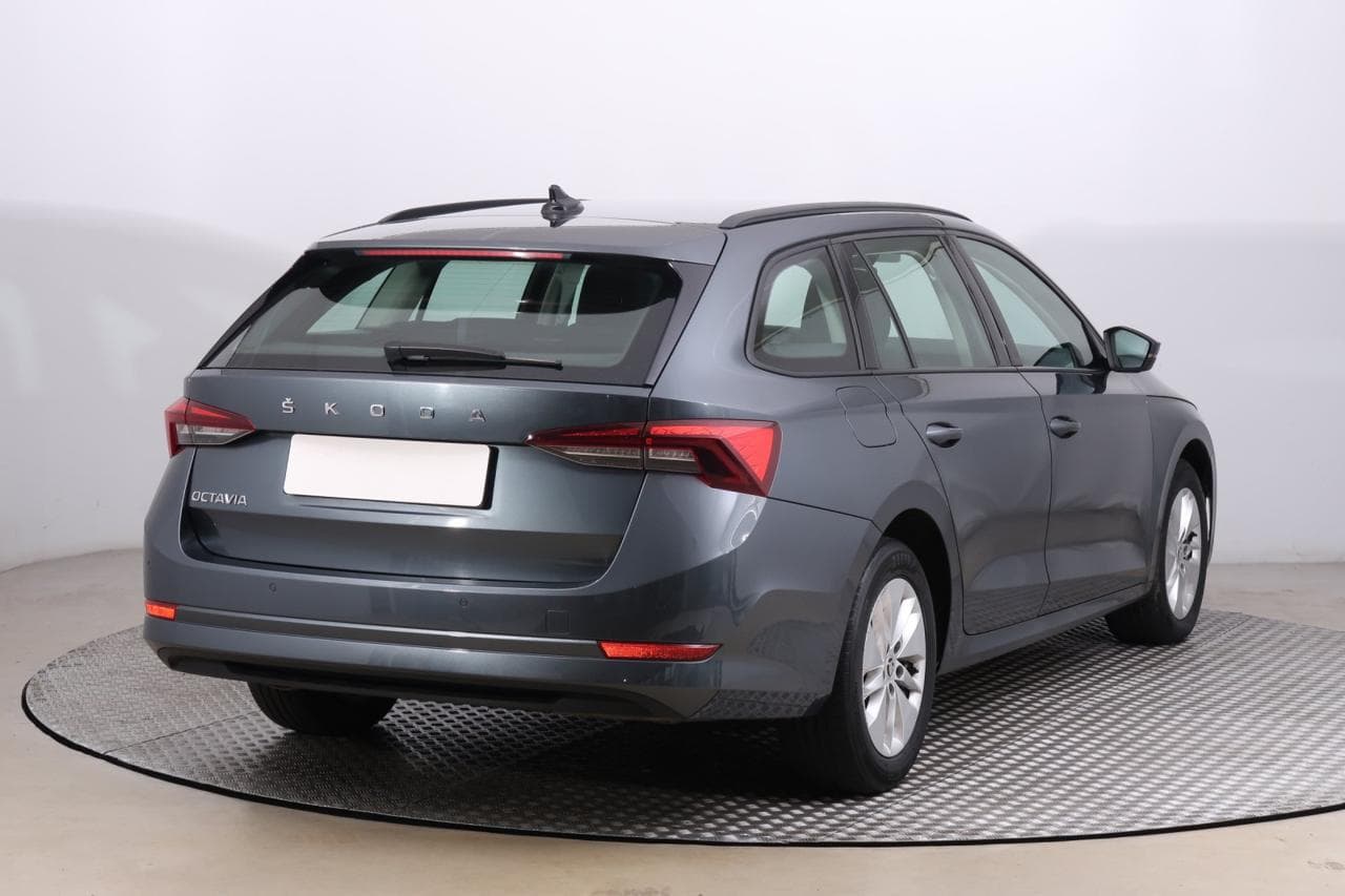 2020 Škoda OCTAVIA - 7