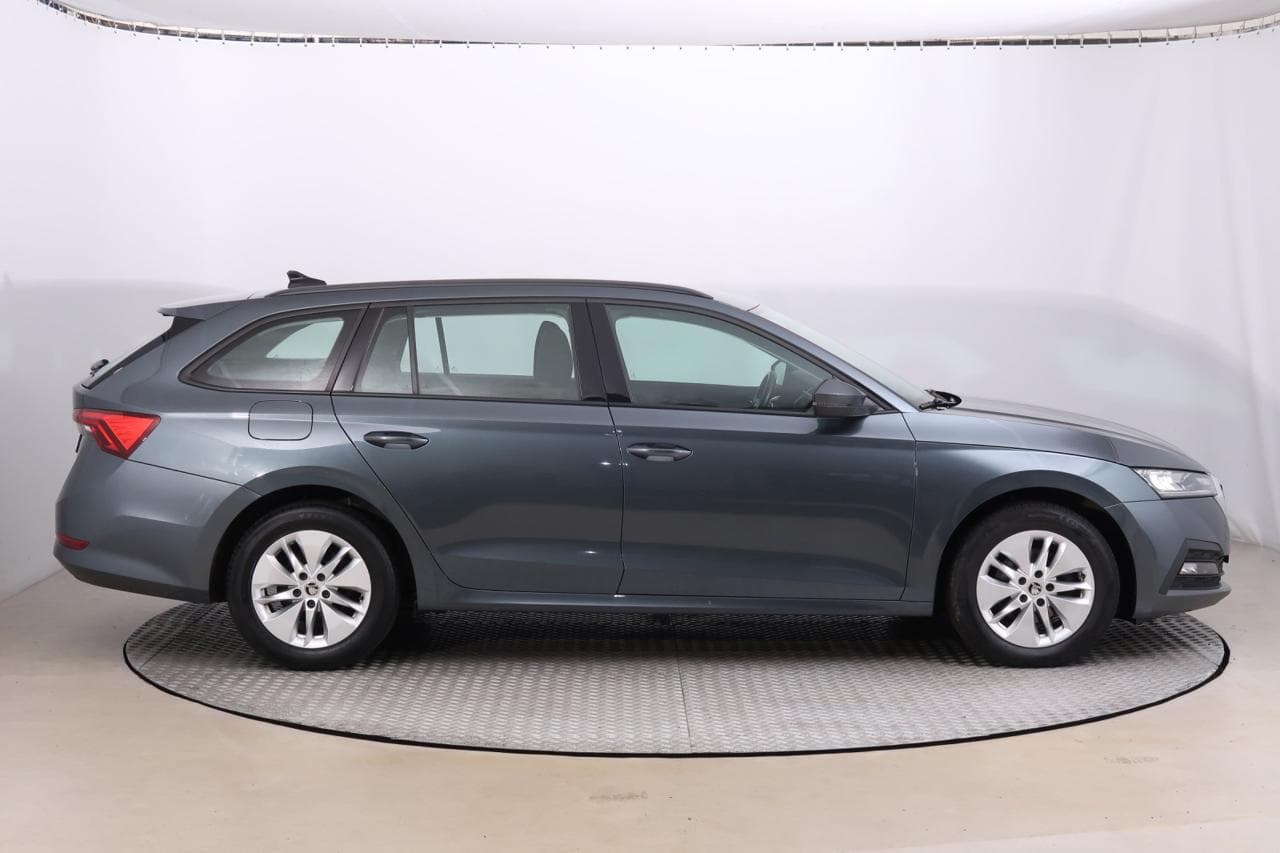 2020 Škoda OCTAVIA - 8