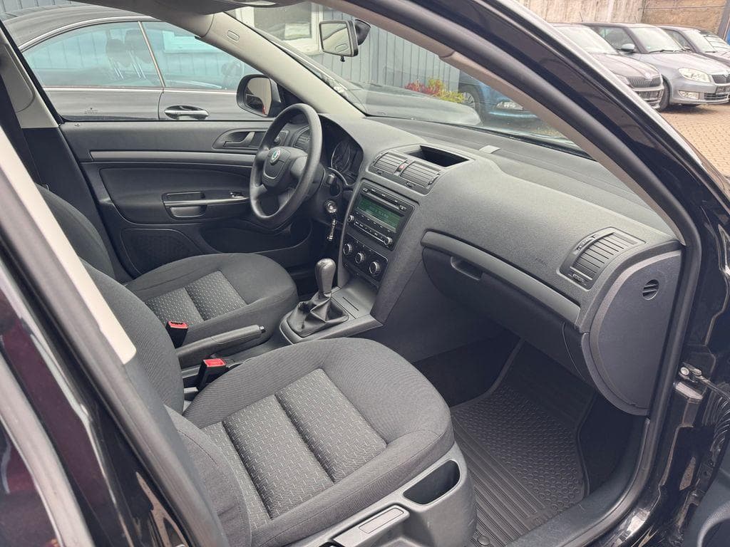 2012 Škoda OCTAVIA - 18