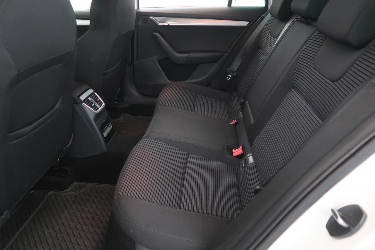2015 Škoda OCTAVIA - 15