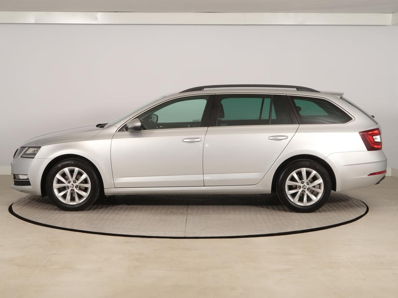 2018 Škoda OCTAVIA - 4