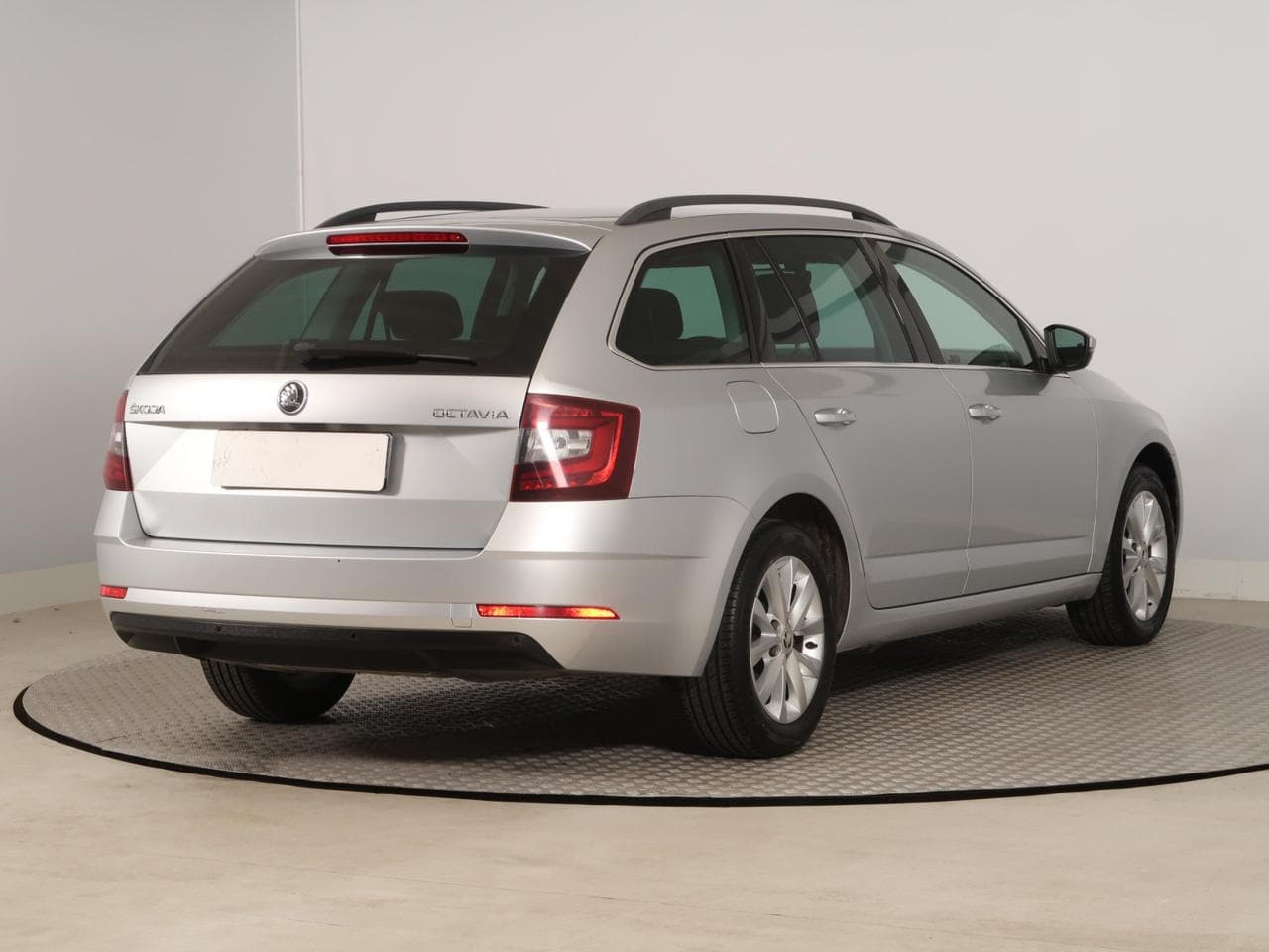 2018 Škoda OCTAVIA - 7