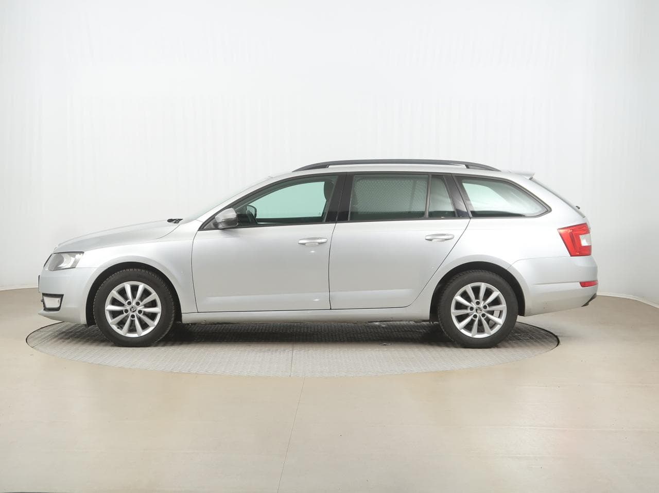 2015 Škoda OCTAVIA - 4
