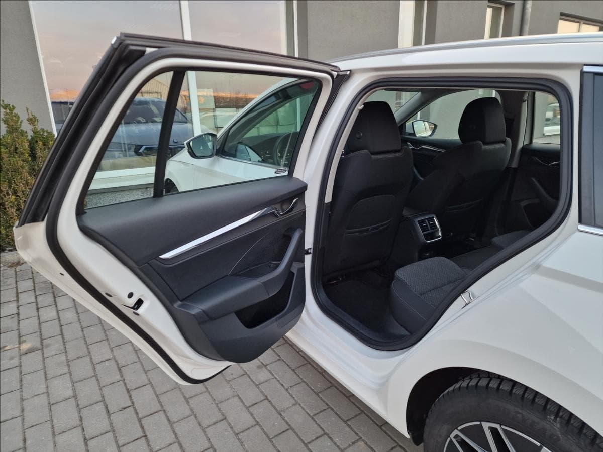 2020 Škoda Octavia - 17
