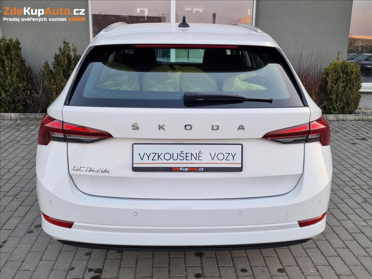 2020 Škoda Octavia - 8