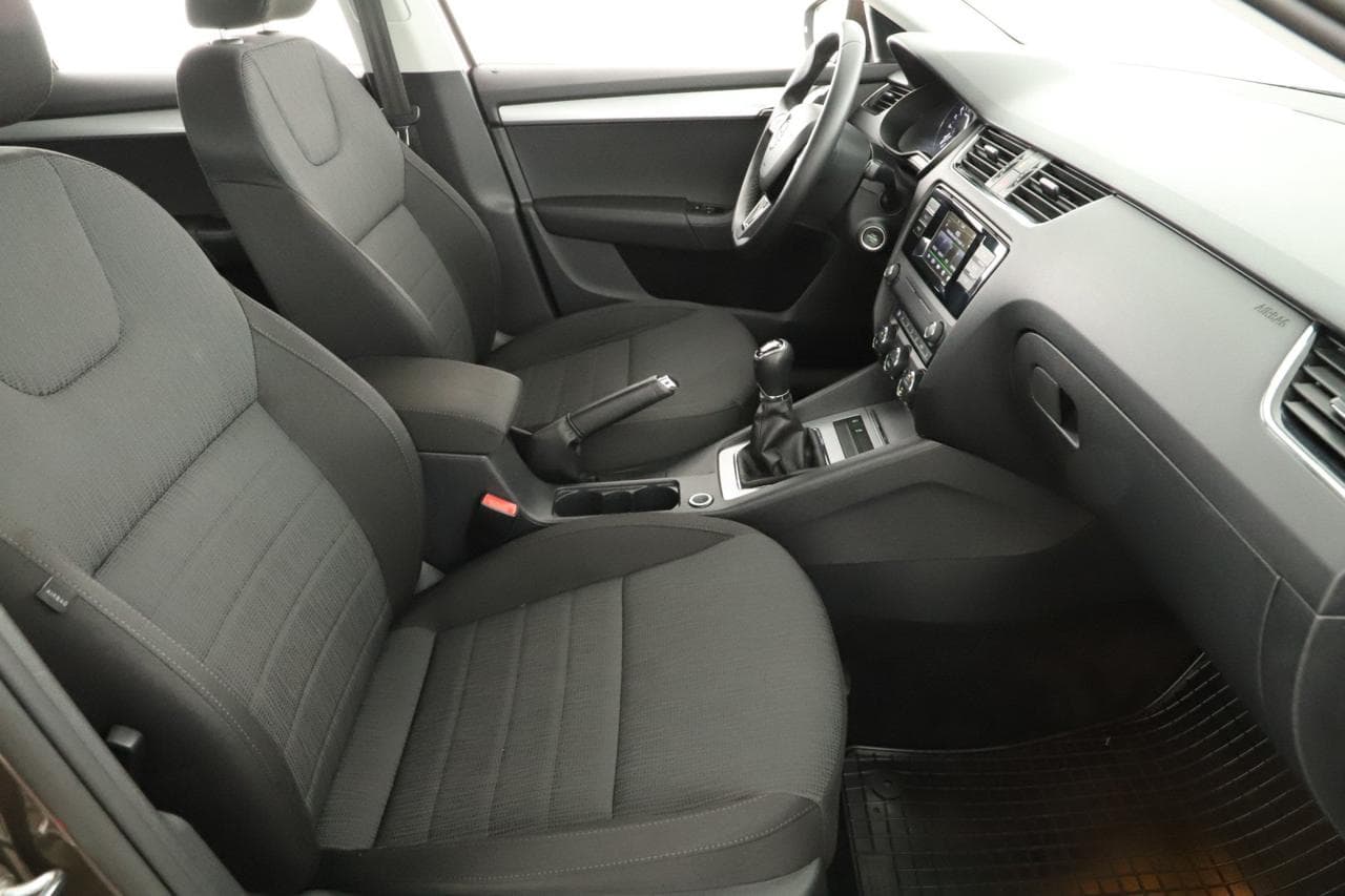 2016 Škoda OCTAVIA - 10