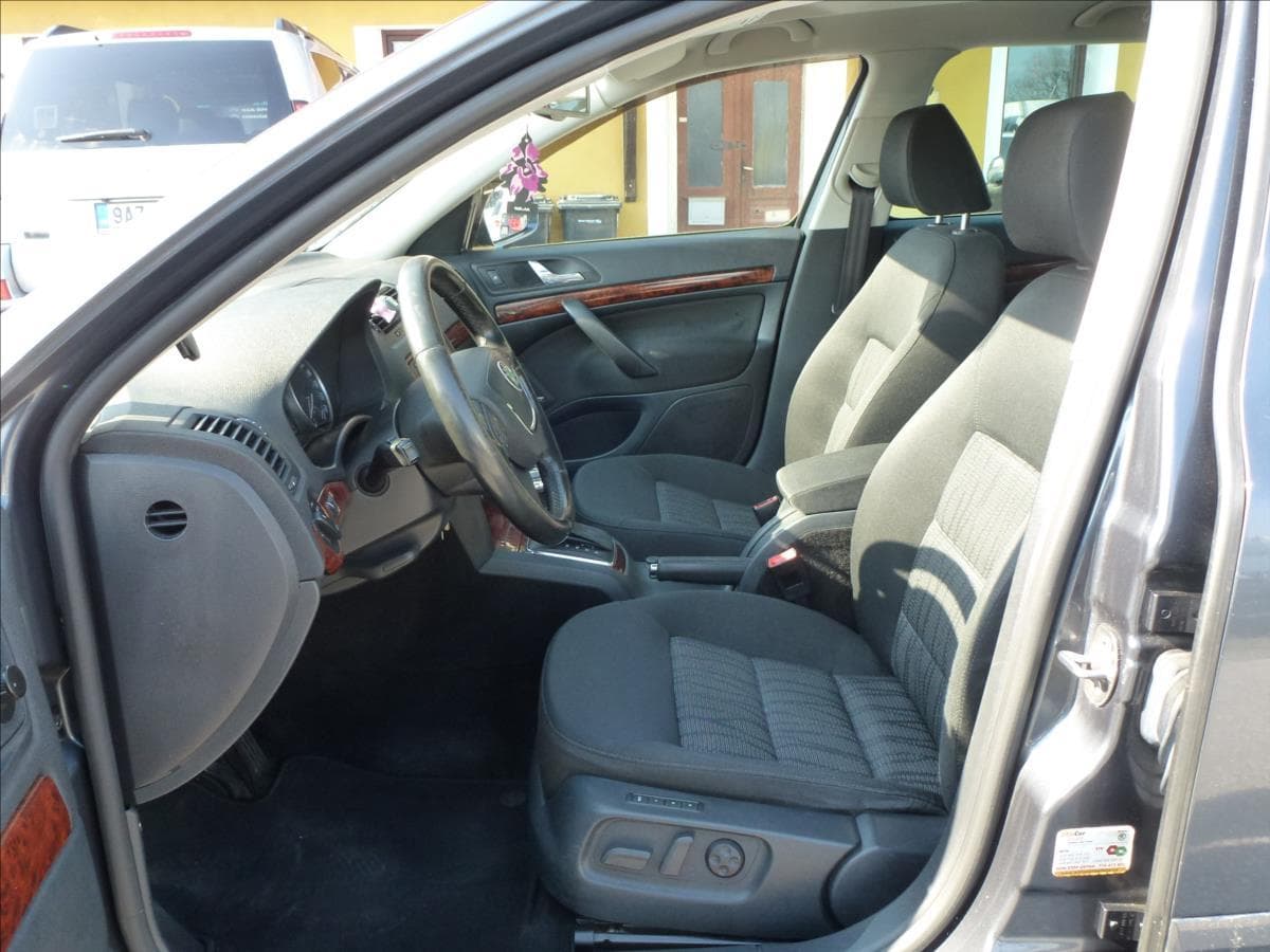 2009 Škoda OCTAVIA - 17