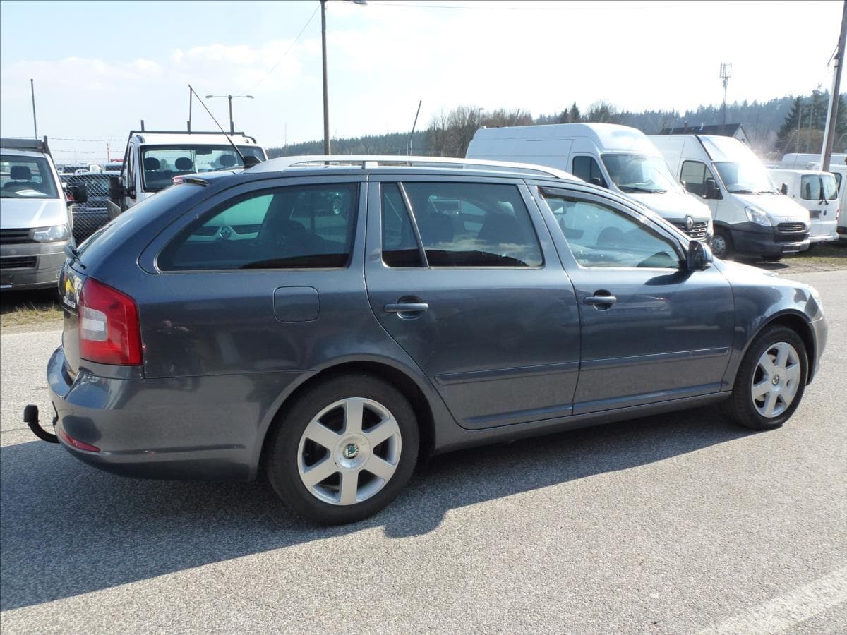 2009 Škoda OCTAVIA - 8