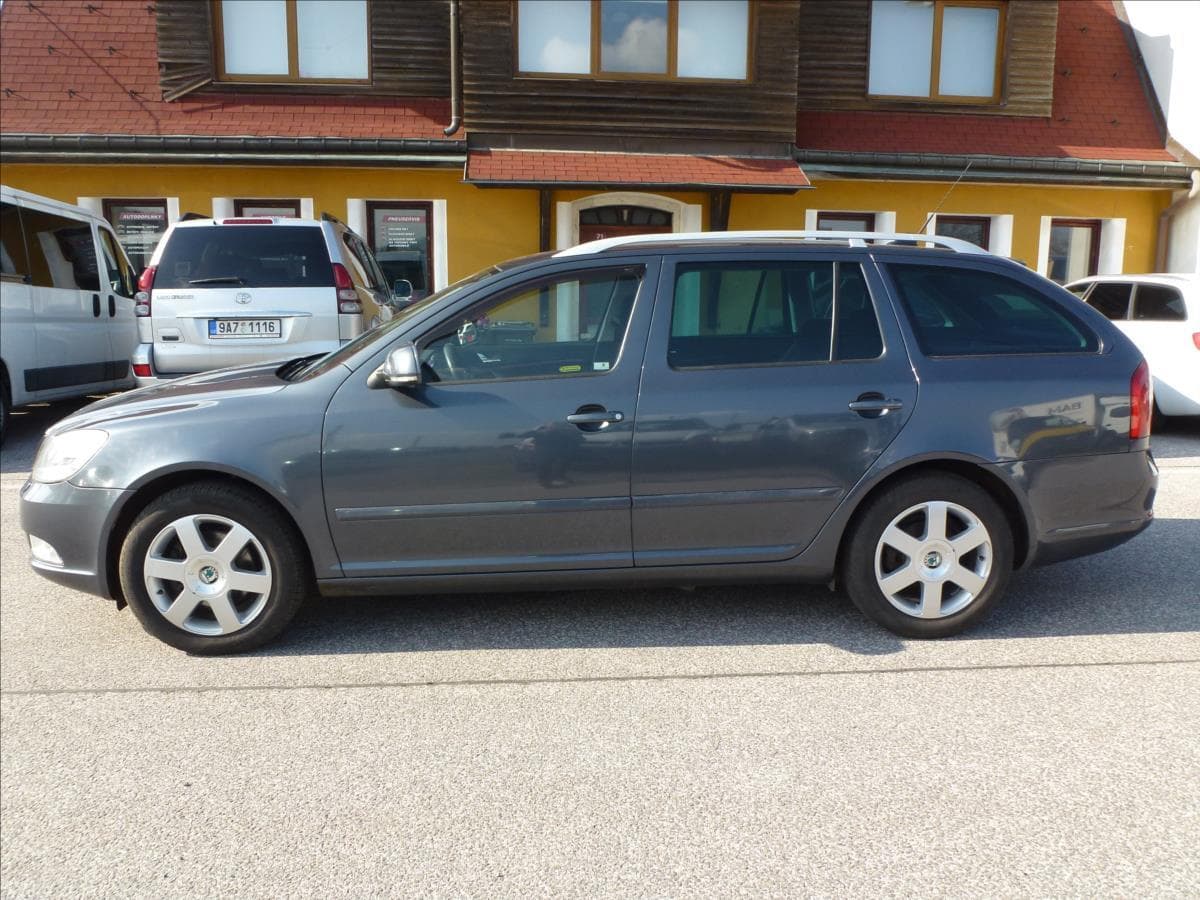 2009 Škoda OCTAVIA - 14