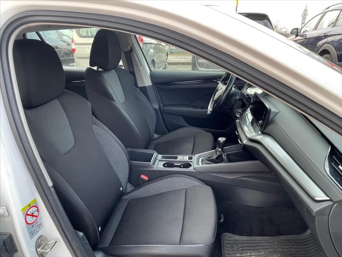 2021 Škoda Octavia - 10