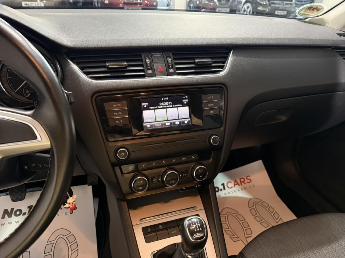 2015 Škoda OCTAVIA - 13