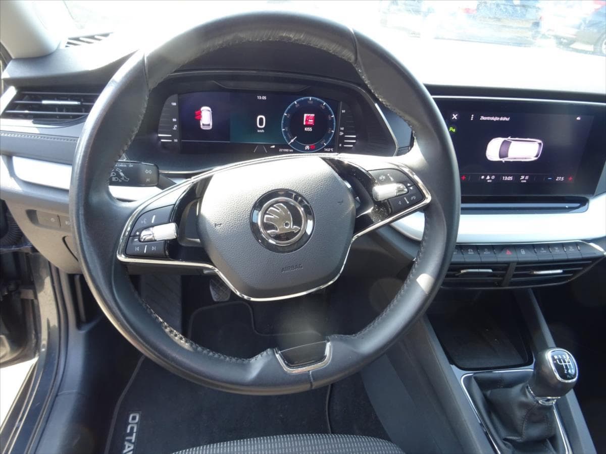 2021 Škoda OCTAVIA - 18