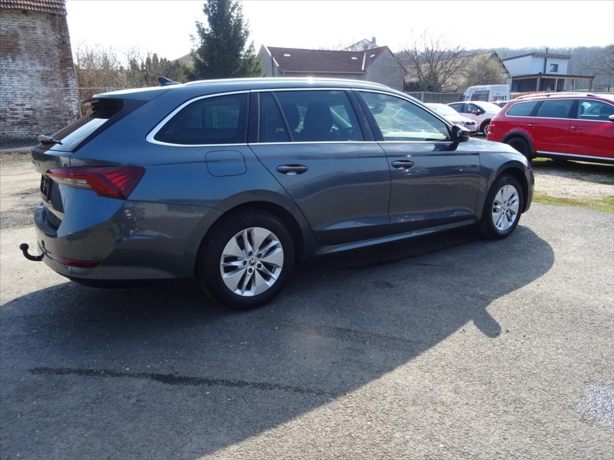 2021 Škoda OCTAVIA - 12