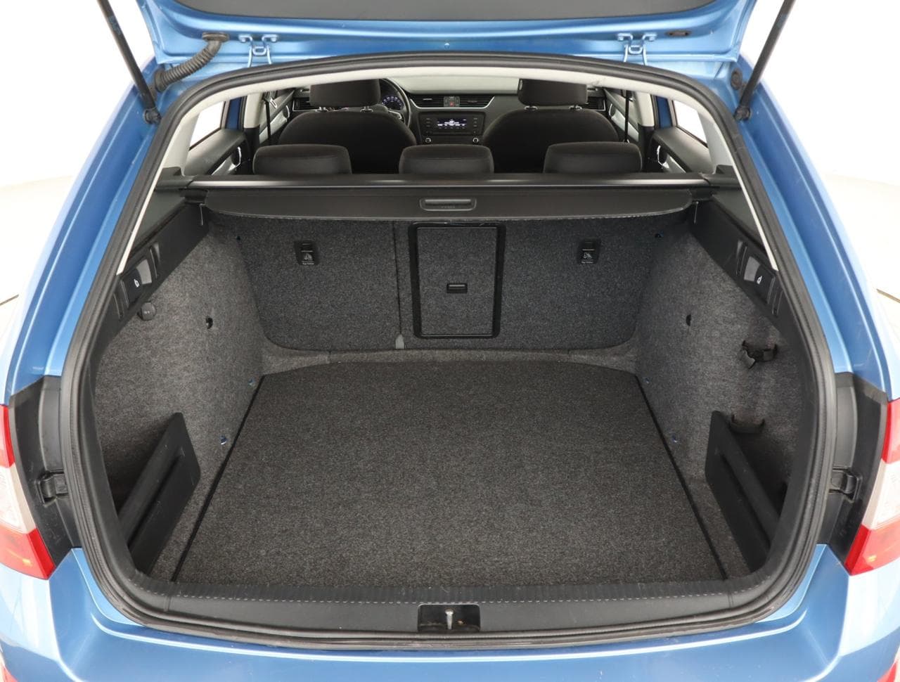 2013 Škoda OCTAVIA - 19