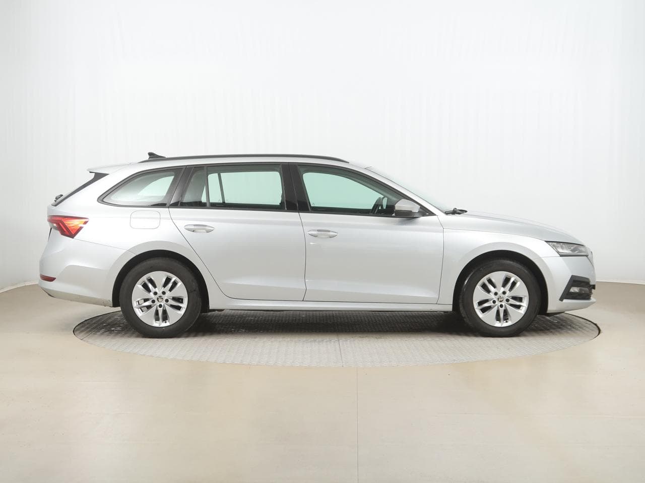 2022 Škoda OCTAVIA - 8
