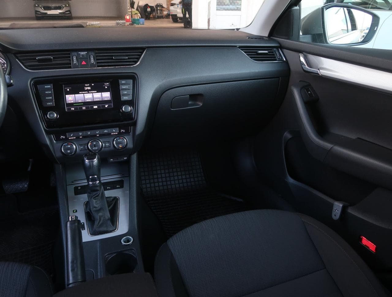 2013 Škoda OCTAVIA - 11