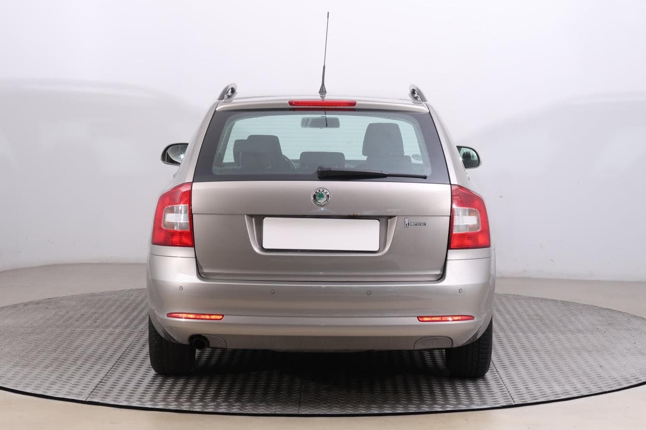 2010 Škoda OCTAVIA - 6