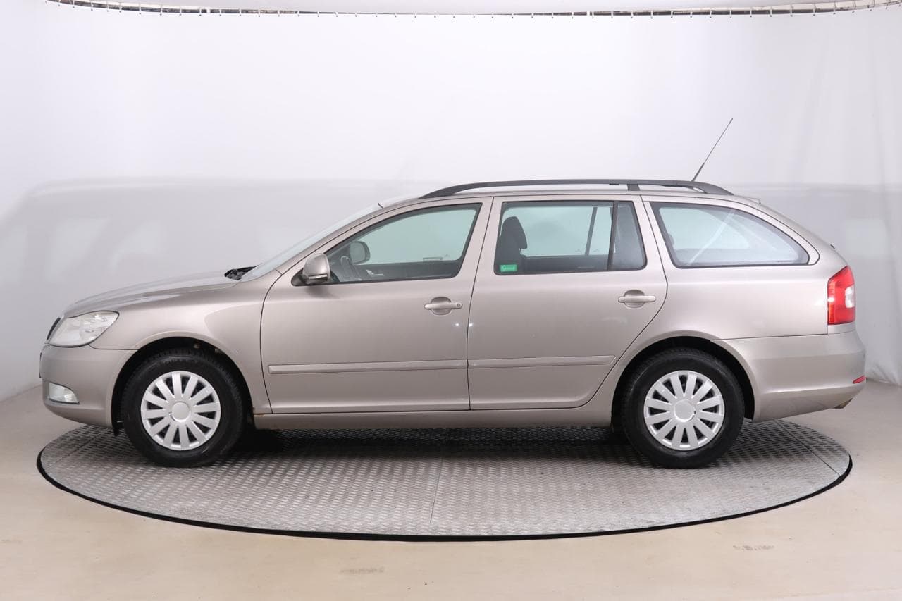 2010 Škoda OCTAVIA - 4