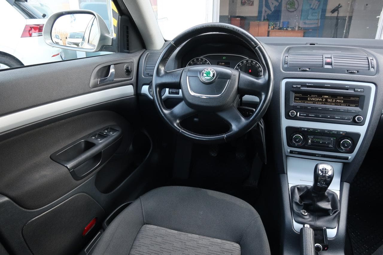 2010 Škoda OCTAVIA - 9