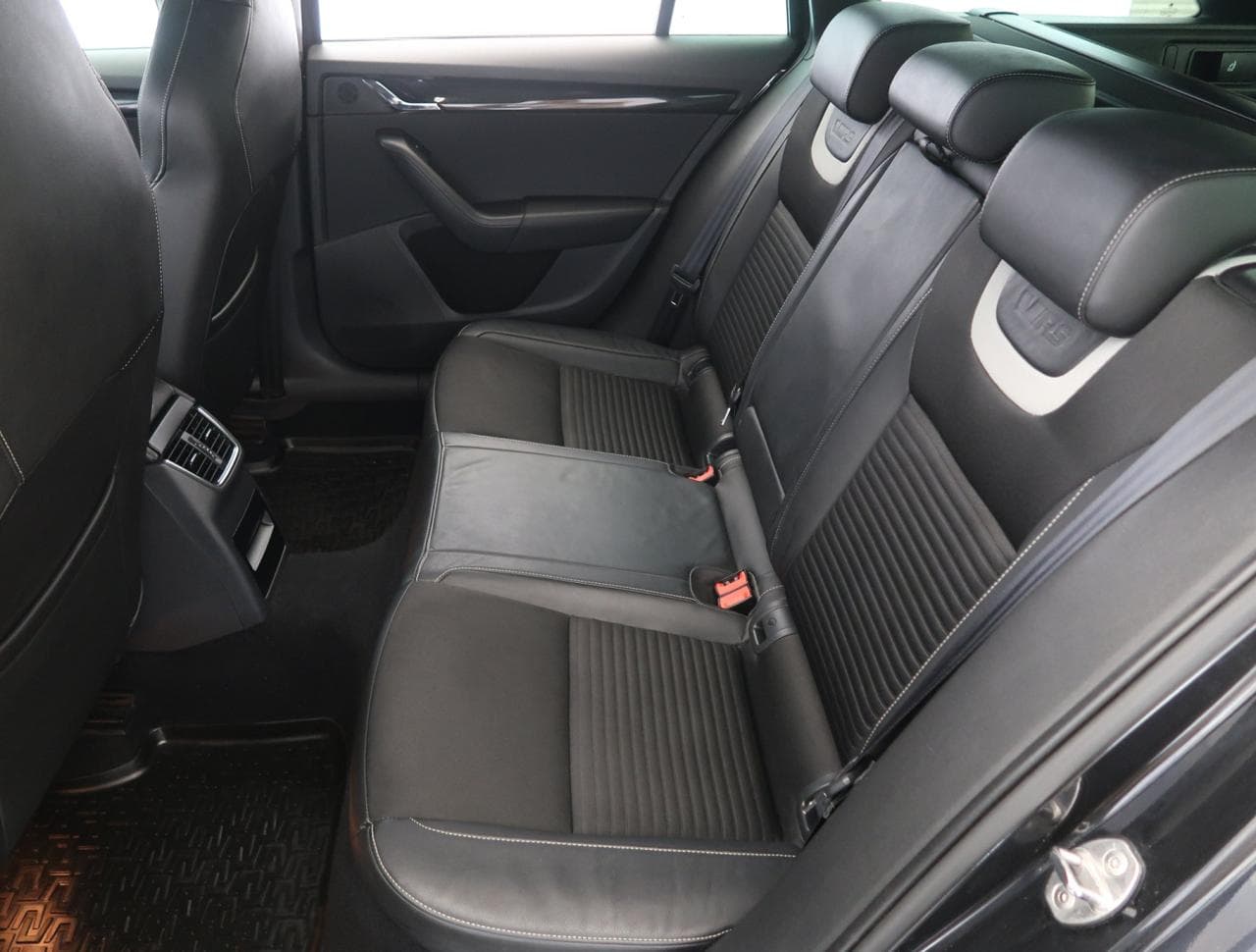 2014 Škoda OCTAVIA - 15