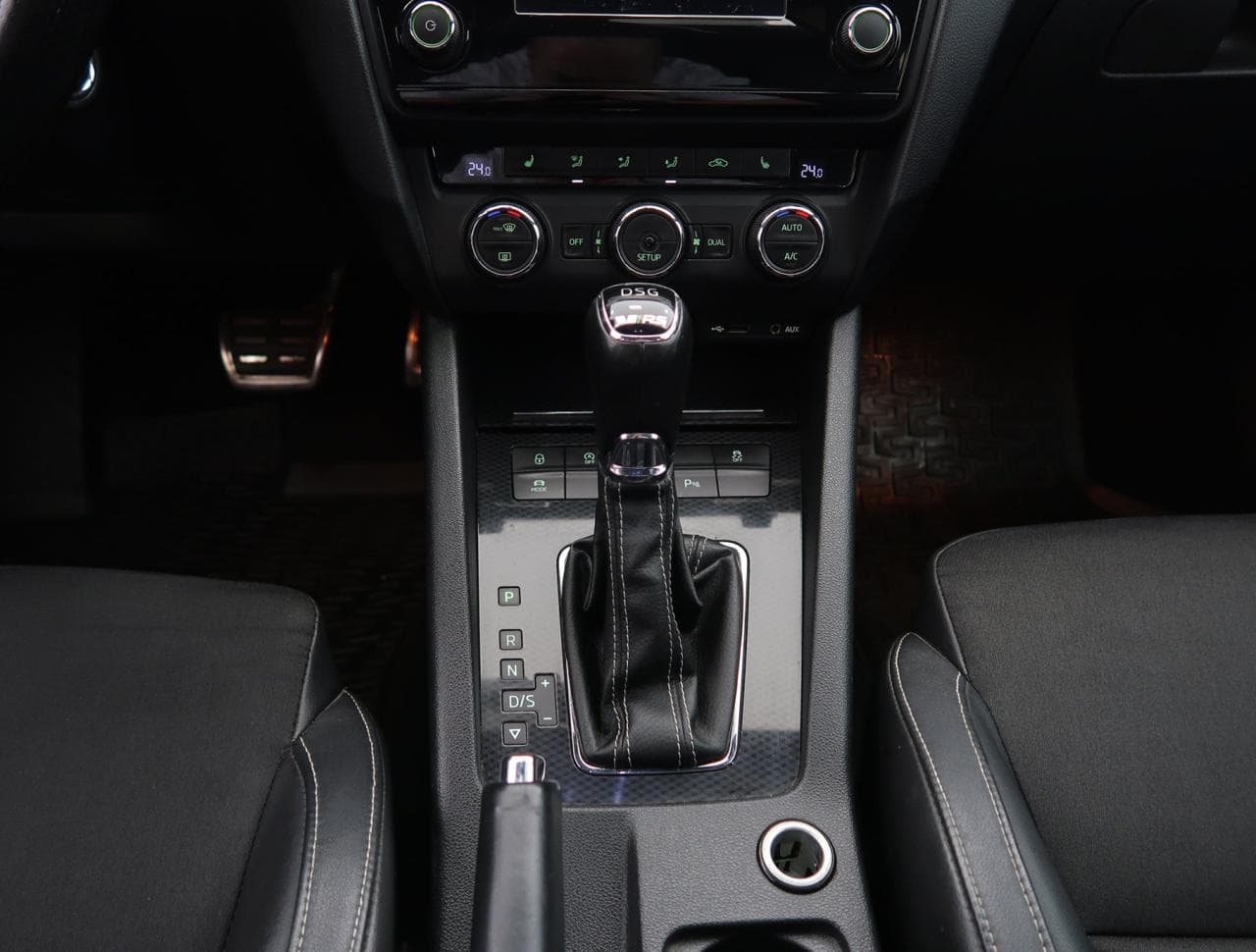 2014 Škoda OCTAVIA - 19