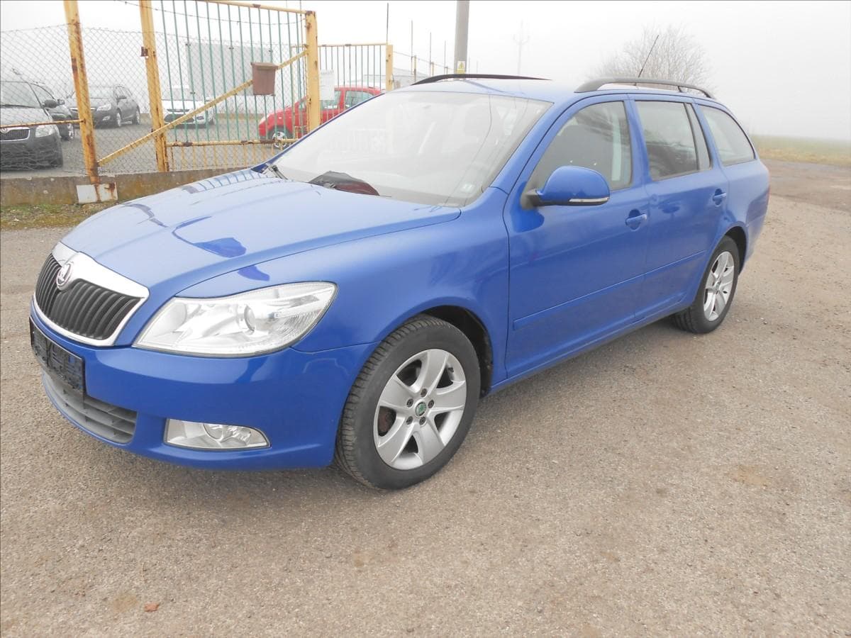 Škoda Octavia 1,4 TSI 90 kW Historie kombi