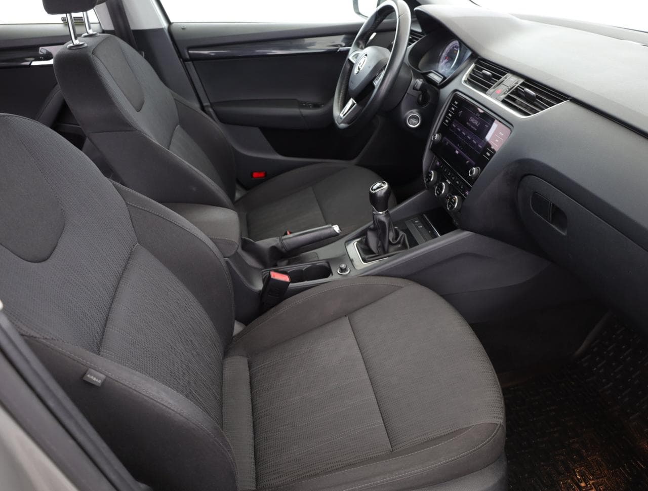 2017 Škoda OCTAVIA - 10