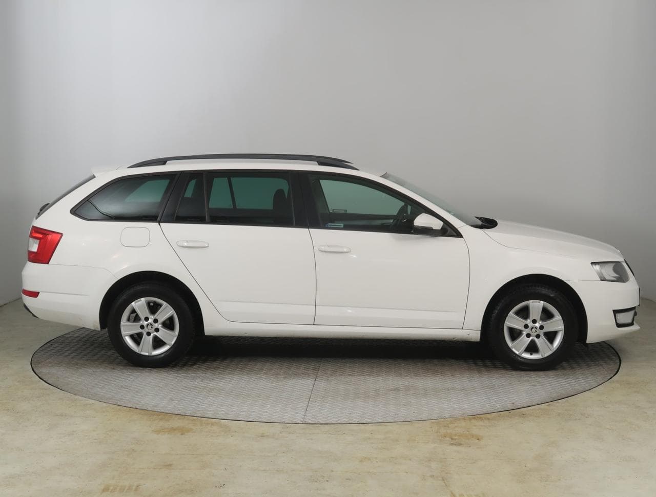 2015 Škoda OCTAVIA - 8