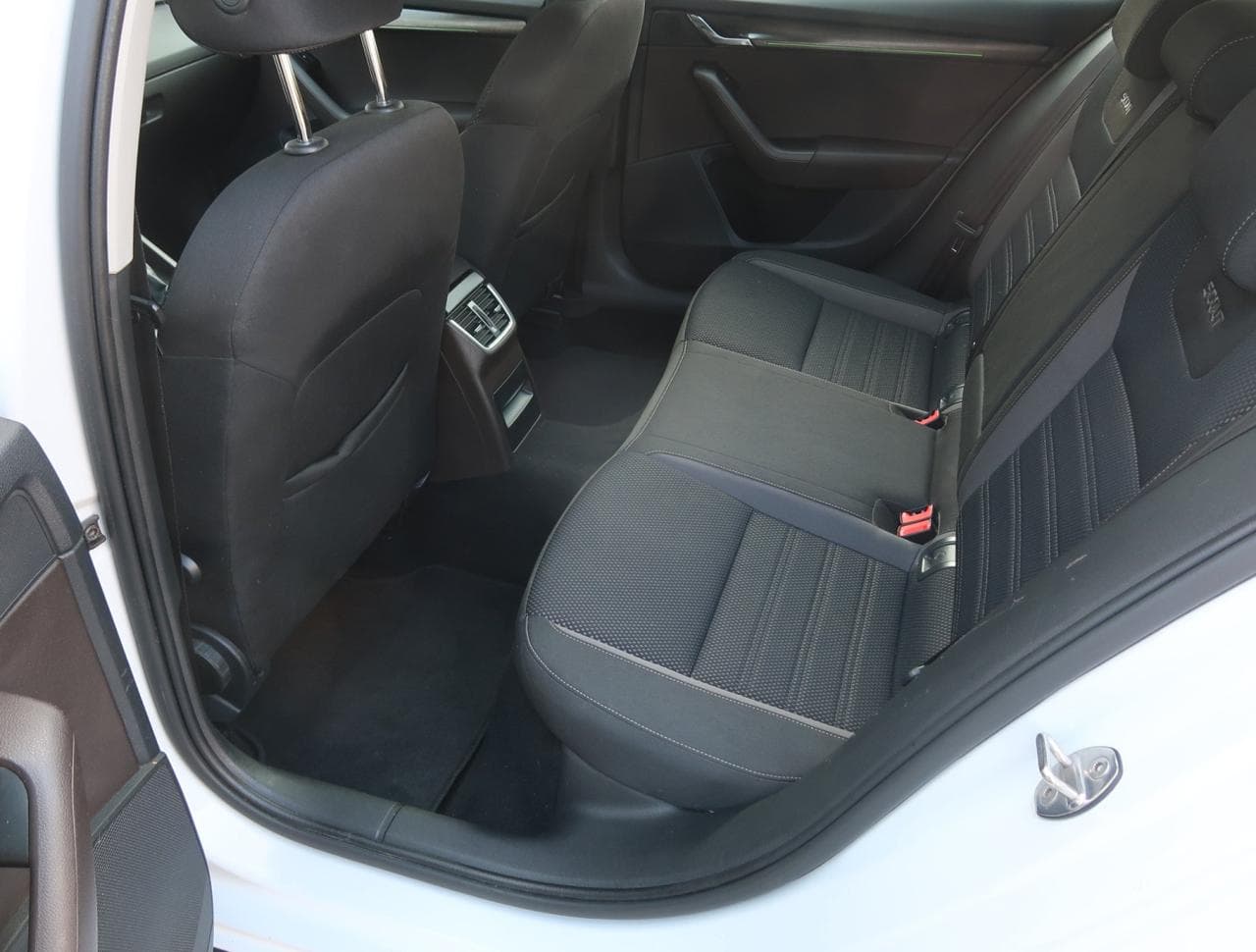 2018 Škoda OCTAVIA - 15