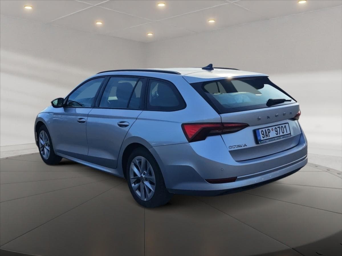 2023 Škoda OCTAVIA - 5