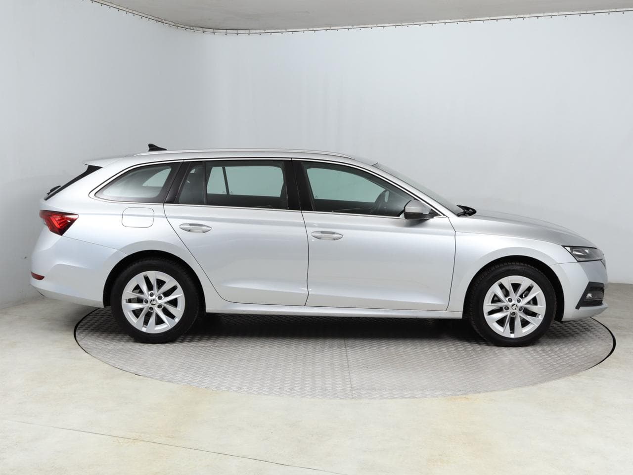 2023 Škoda OCTAVIA - 8